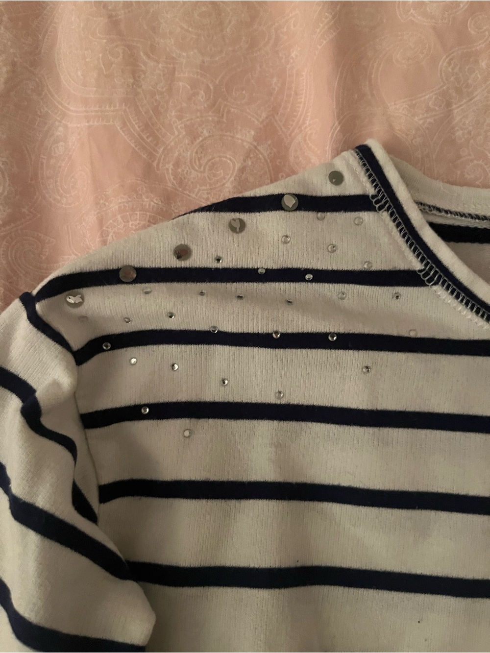 Old Navy White Long-Sleeve Tee with Navy Stripes - Picture 3 of 3